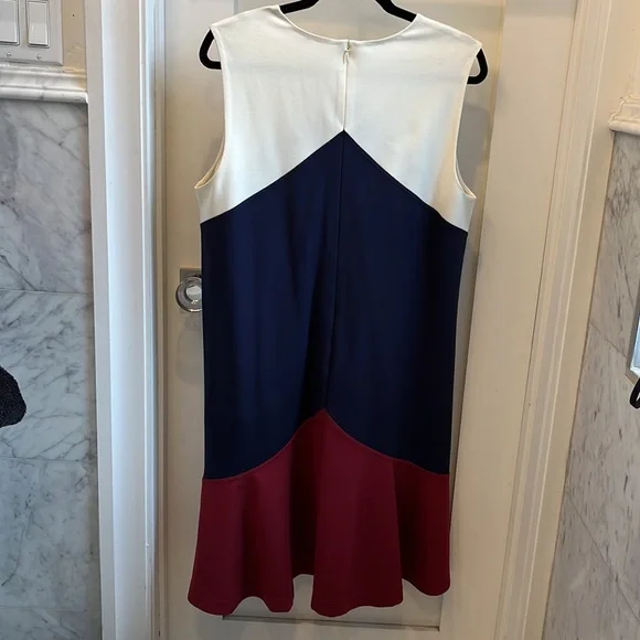 Tory Burch Sleeveless Colorblock Dress - Picture 2 of 6